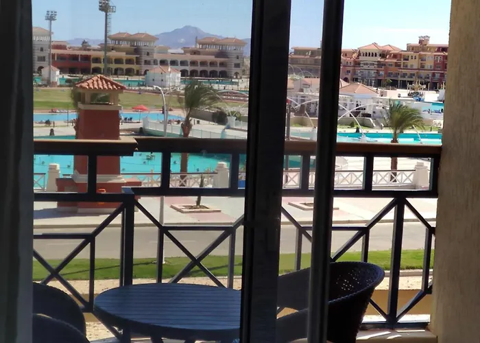 Elegant & Aqua Park Direct Lagoon View Free Wi-fi Sheikh *