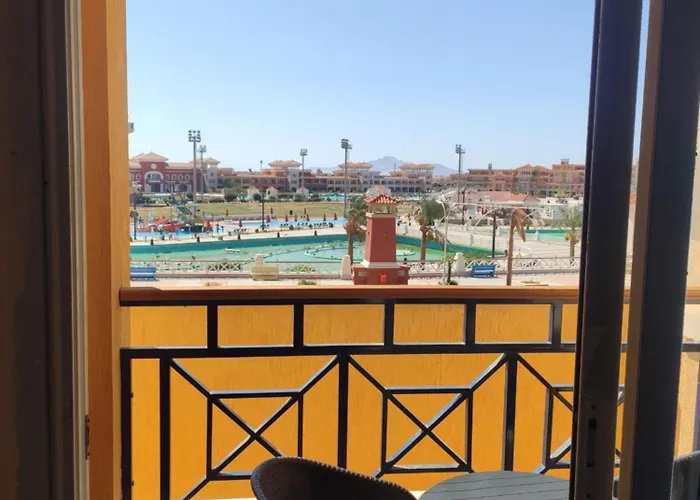 Elegant & Aqua Park Direct Lagoon View Free Wi-fi Sheikh