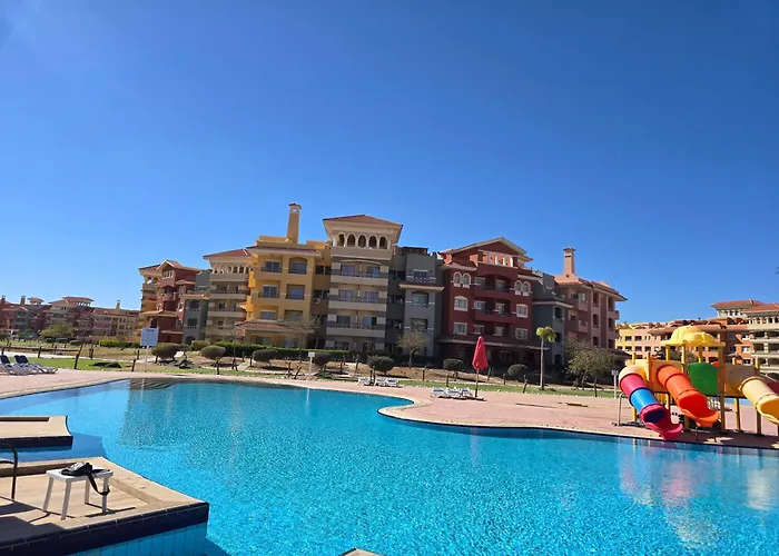 Elegant & Aqua Park Direct Lagoon View Free Wi-fi Sheikh Apartment *