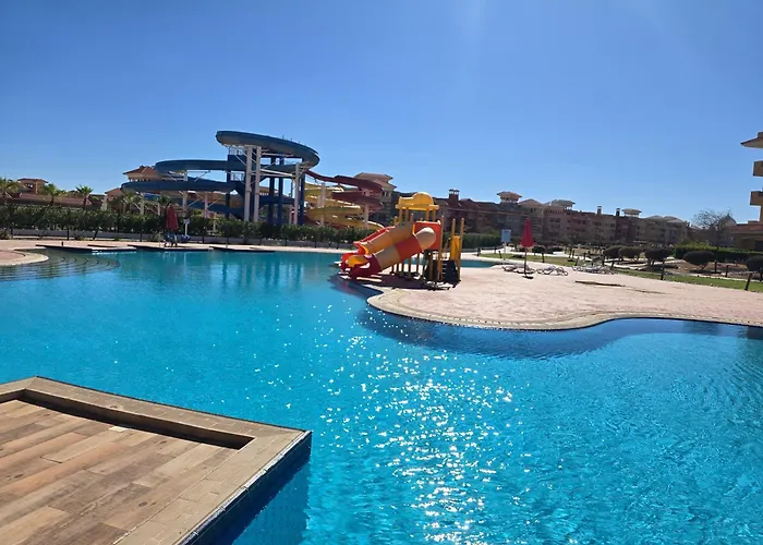 Elegant & Aqua Park Direct Lagoon View Free Wi-fi Sheikh