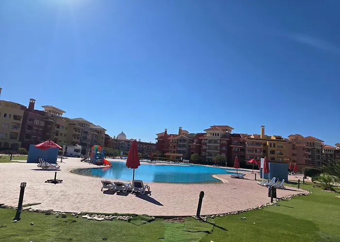 Apartment Elegant & Aqua Park Direct Lagoon View Free Wi-fi Sheikh