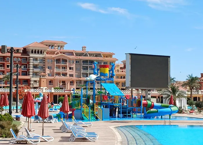 Apartment Elegant & Aqua Park Direct Lagoon View Free Wi-fi Sheikh